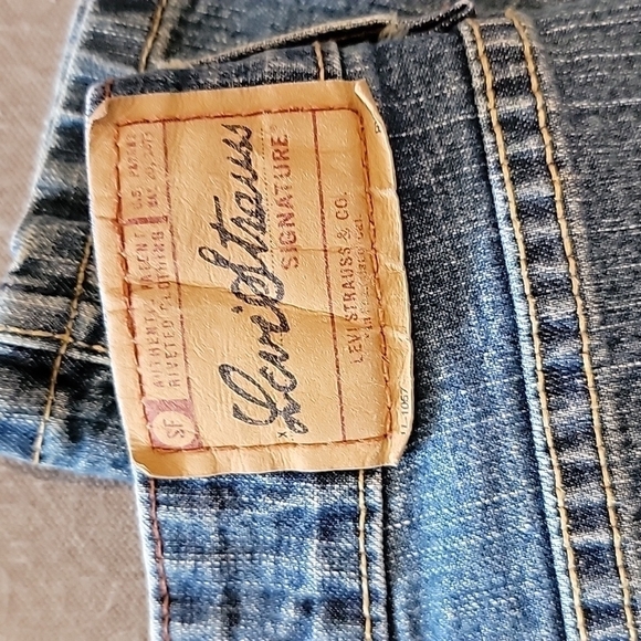 LEVI STRAUSS stretch low rise boot cut - Picture 3 of 4